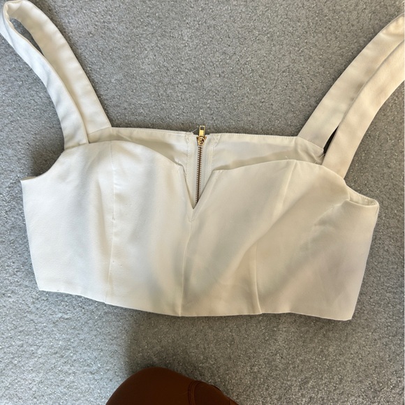 Matching Set - Picture 4 of 6